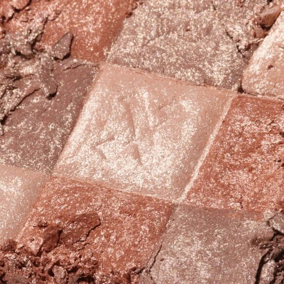 GVXE Check My Glow Multi-Dimensional Illuminating Highlighter NEW IN BOX - Picture 2 of 6